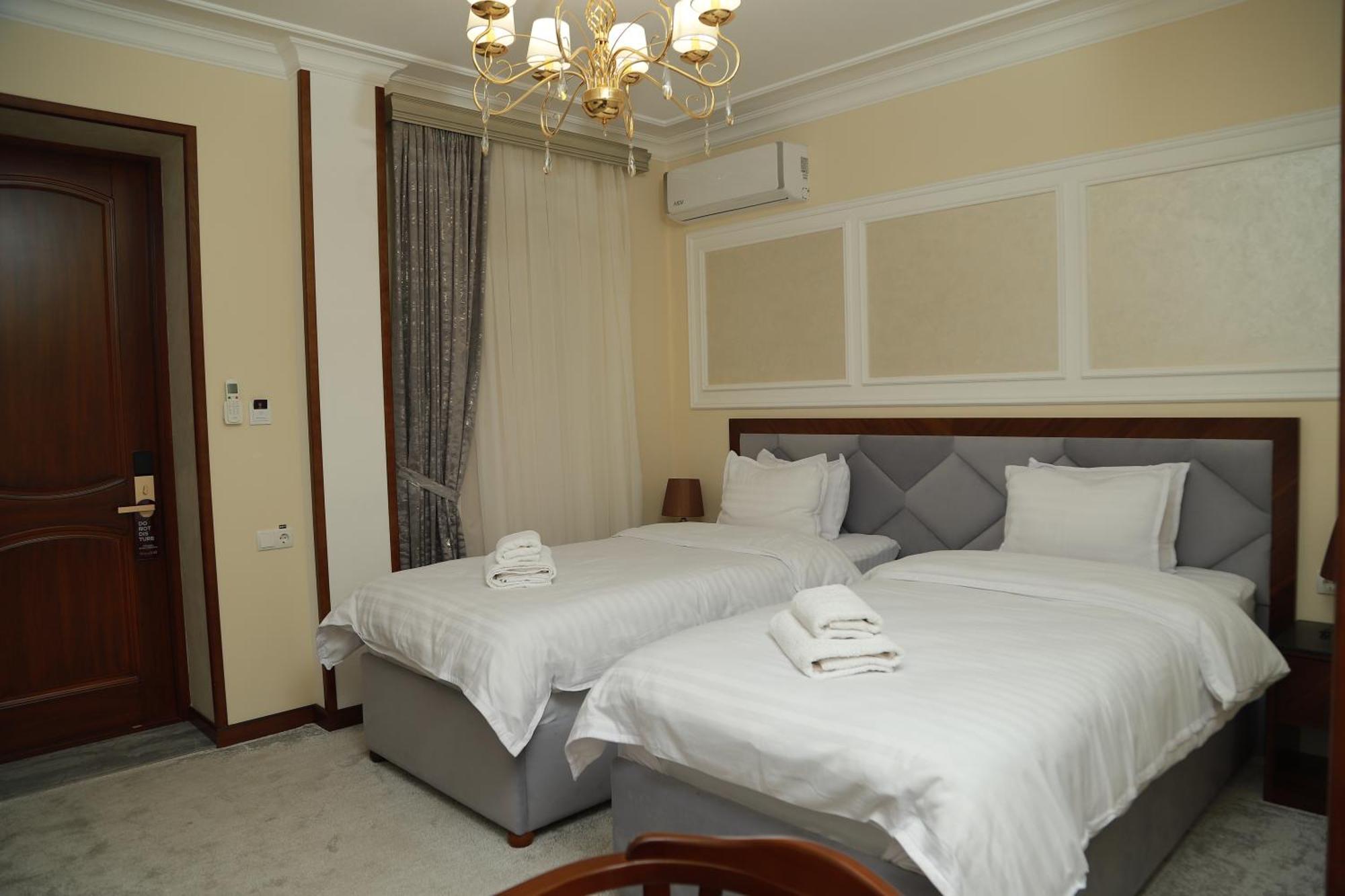 Sandhill Hotel Samarkand Exteriör bild
